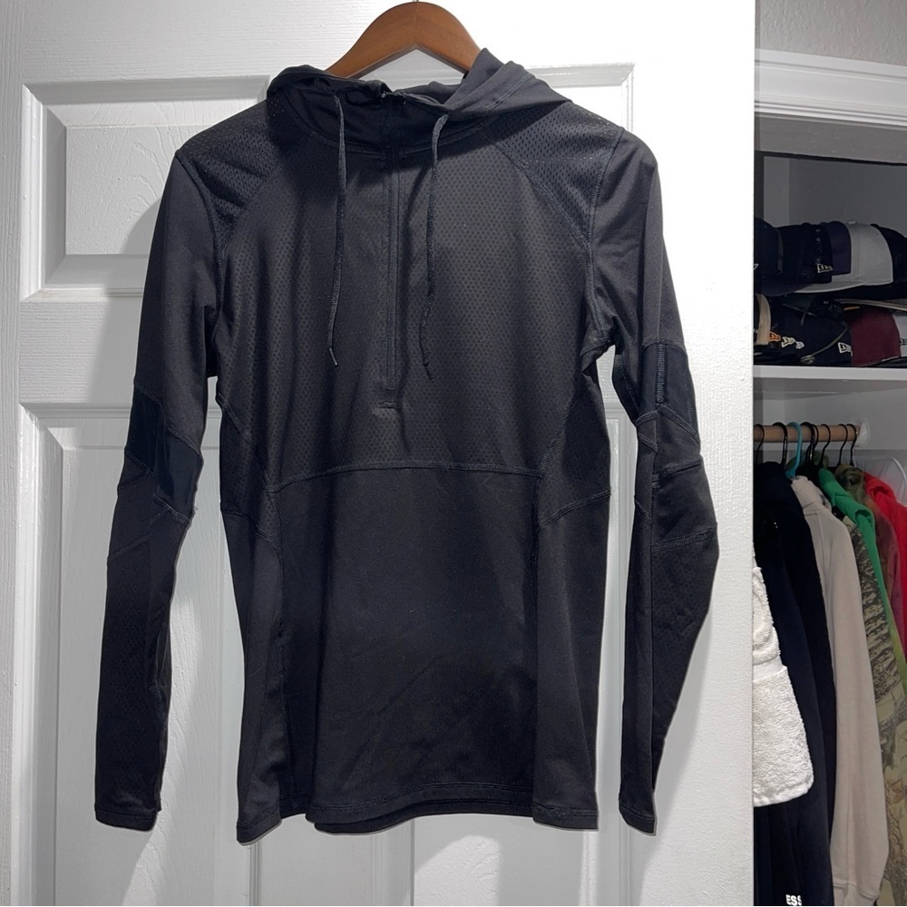 Lightweight black hoodie with mesh cutouts  Long Sleeve Top size L